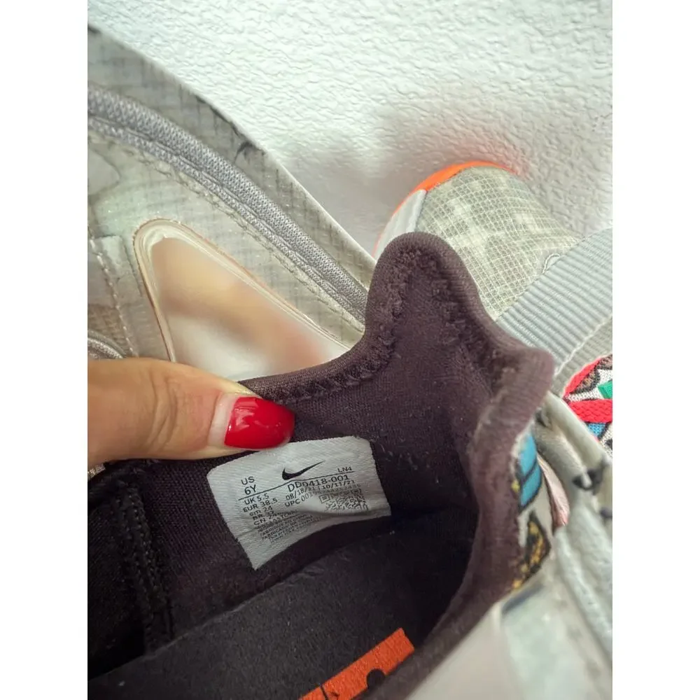 Nike Sneakers Size 6y
